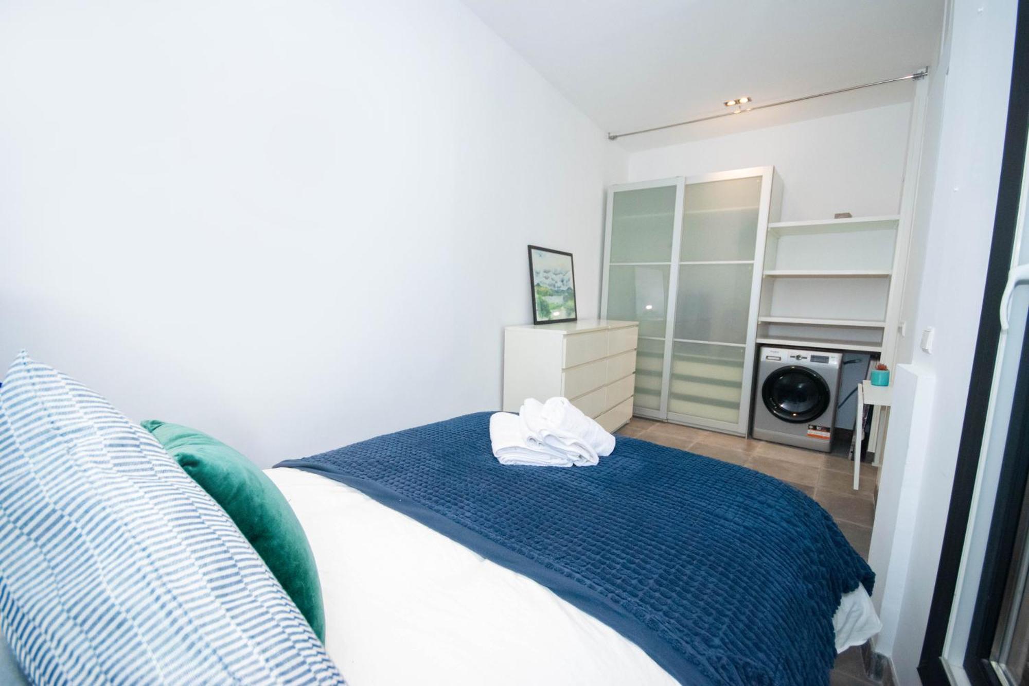 For You Rentals Apartamento Temporal Con Encanto En Malasana Min24 Madrid Exterior photo